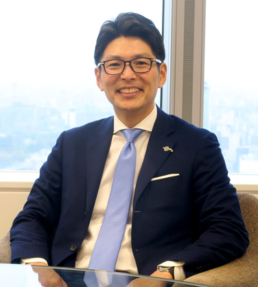 代表取締役社長 加藤 久統